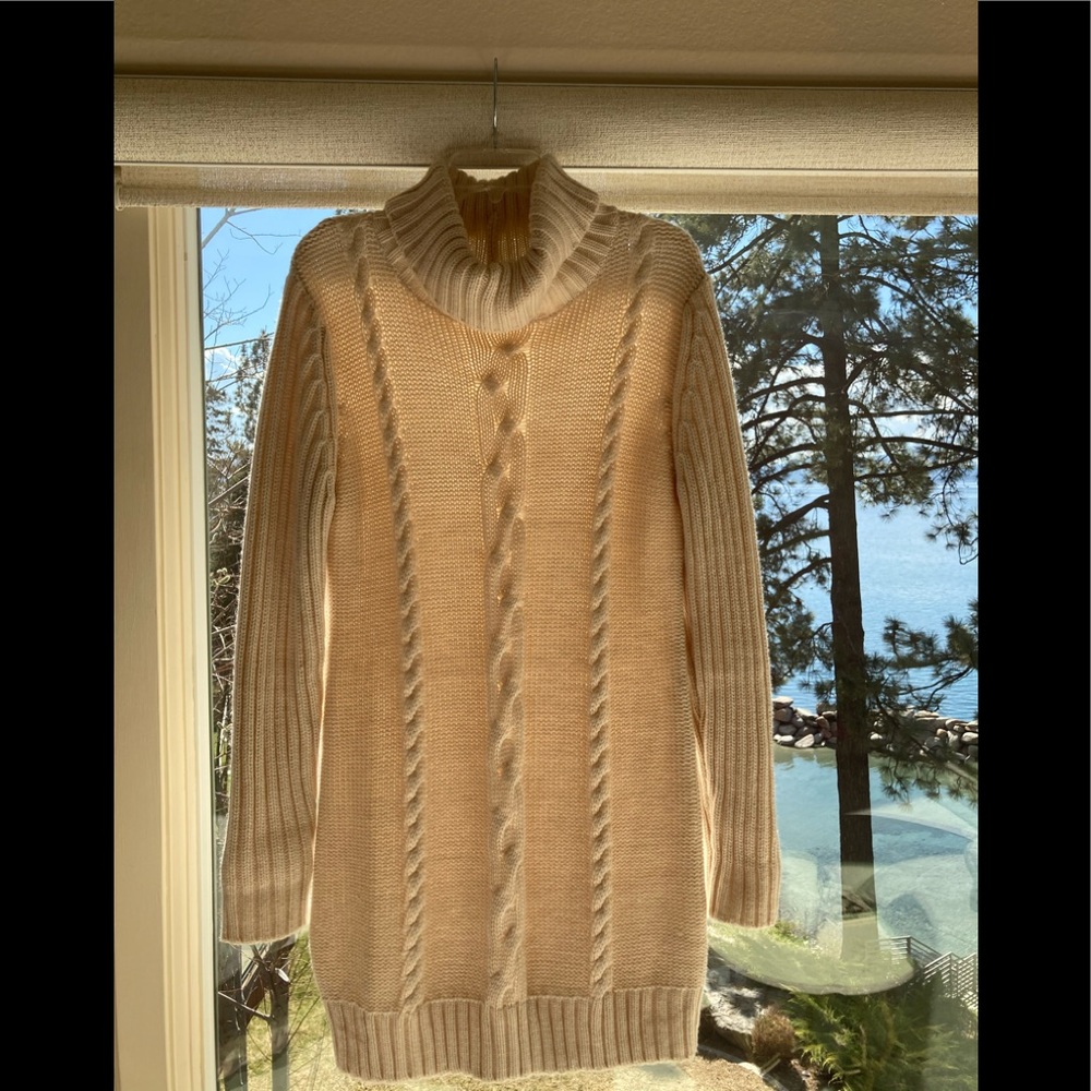 NWOT Stella Laguna Beach Off White Knit Dress Sz L